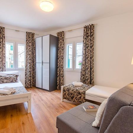 Apartment Vijoleta In City Centre Split Dış mekan fotoğraf